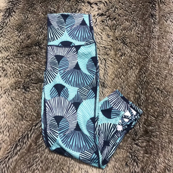 Aerie Patterned Workout Leggings - Picture 1 of 1